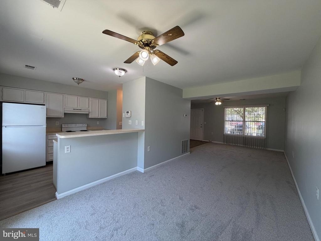 310 Tumbleweed Place - Photo 6