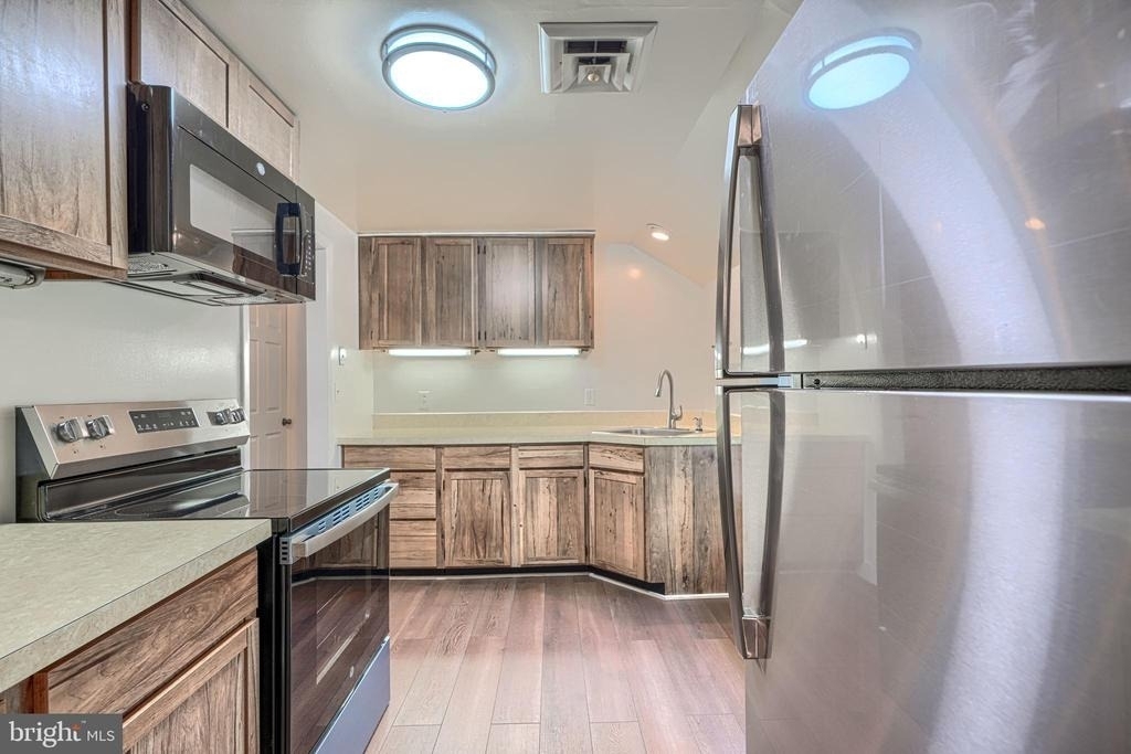 1703 Roland Avenue - Photo 13