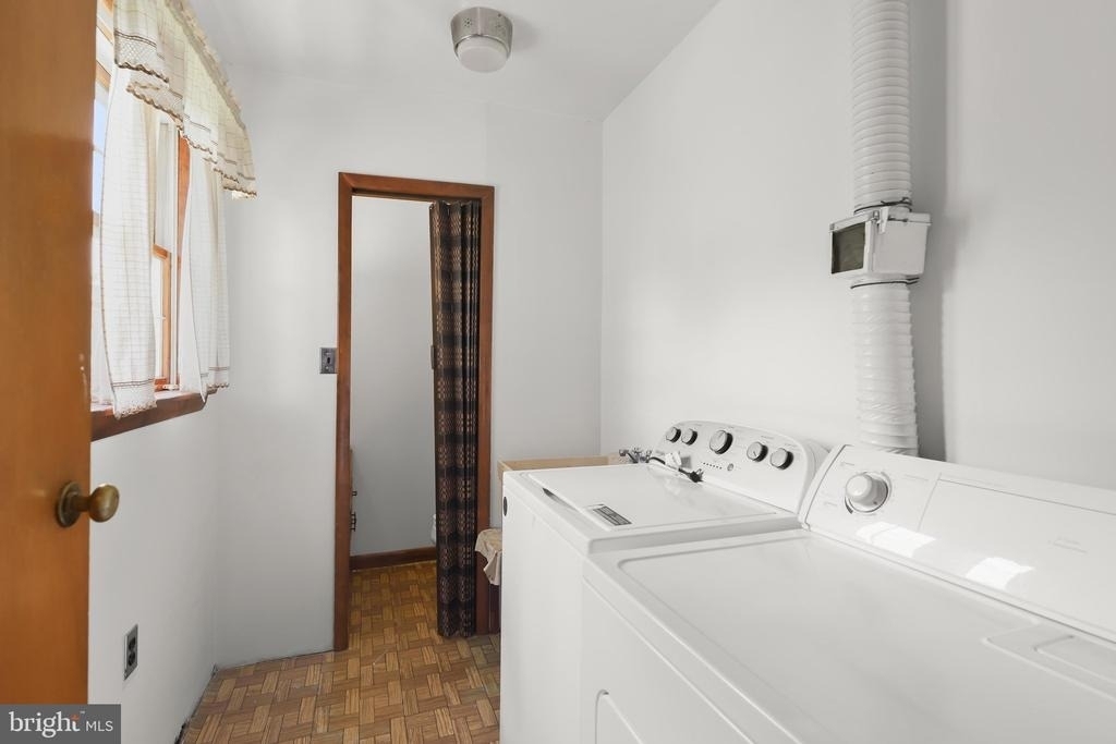 4816 Bucks School House Road - Photo 21