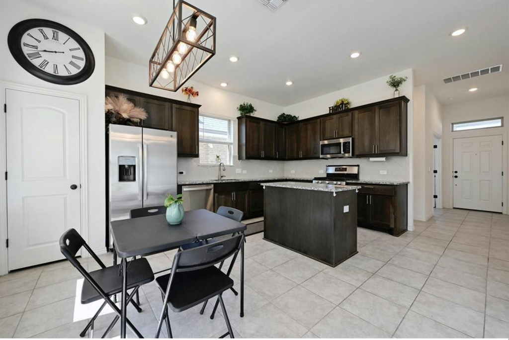 12613 Stanford Dr - Photo 8