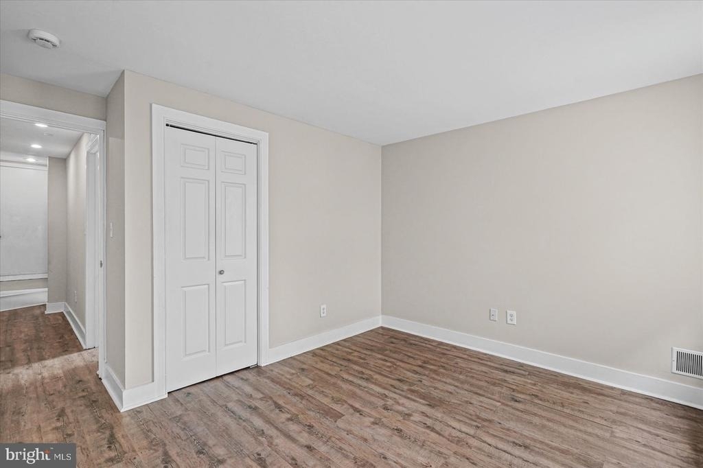 211 Penn Street - Photo 28