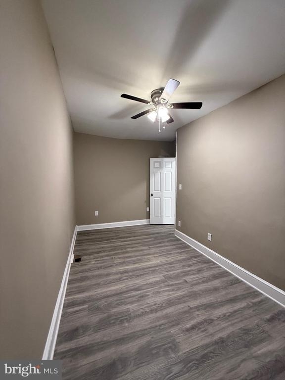 2424 E Chase Street - Photo 29