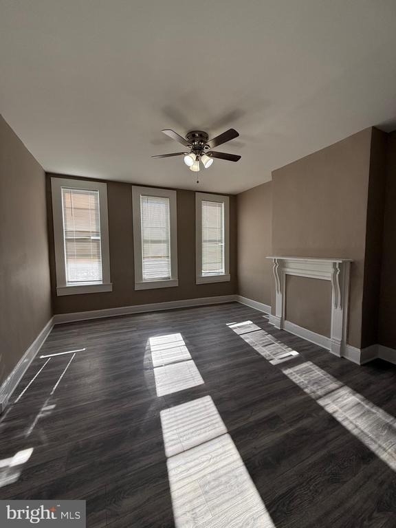2424 E Chase Street - Photo 24