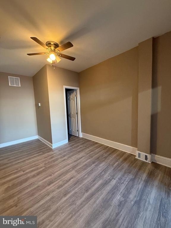 2424 E Chase Street - Photo 8
