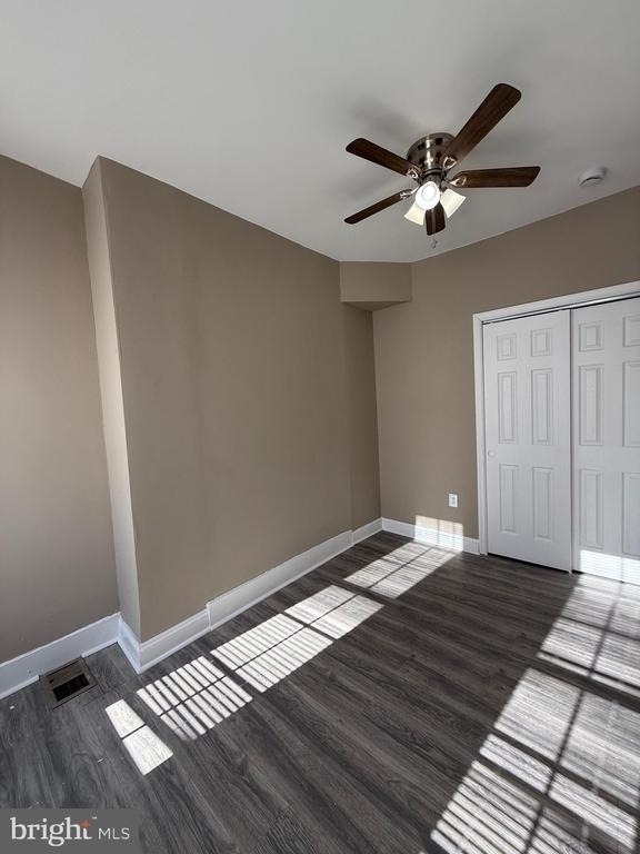 2424 E Chase Street - Photo 2