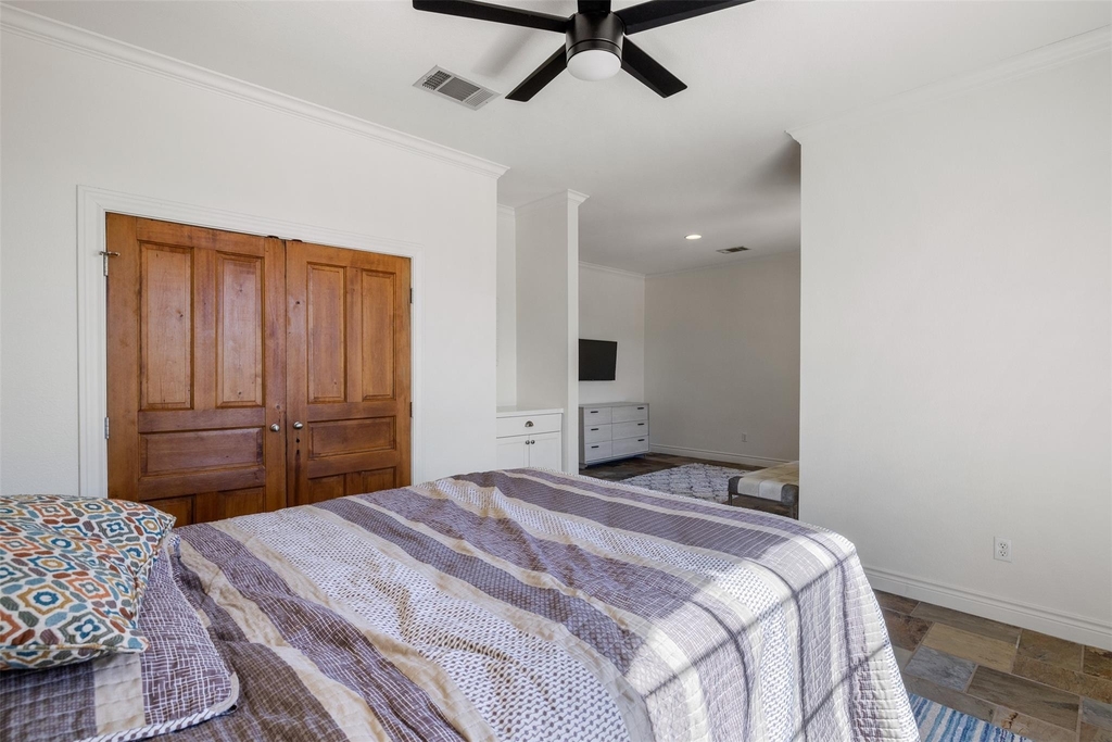 702 E Summit Dr - Photo 15