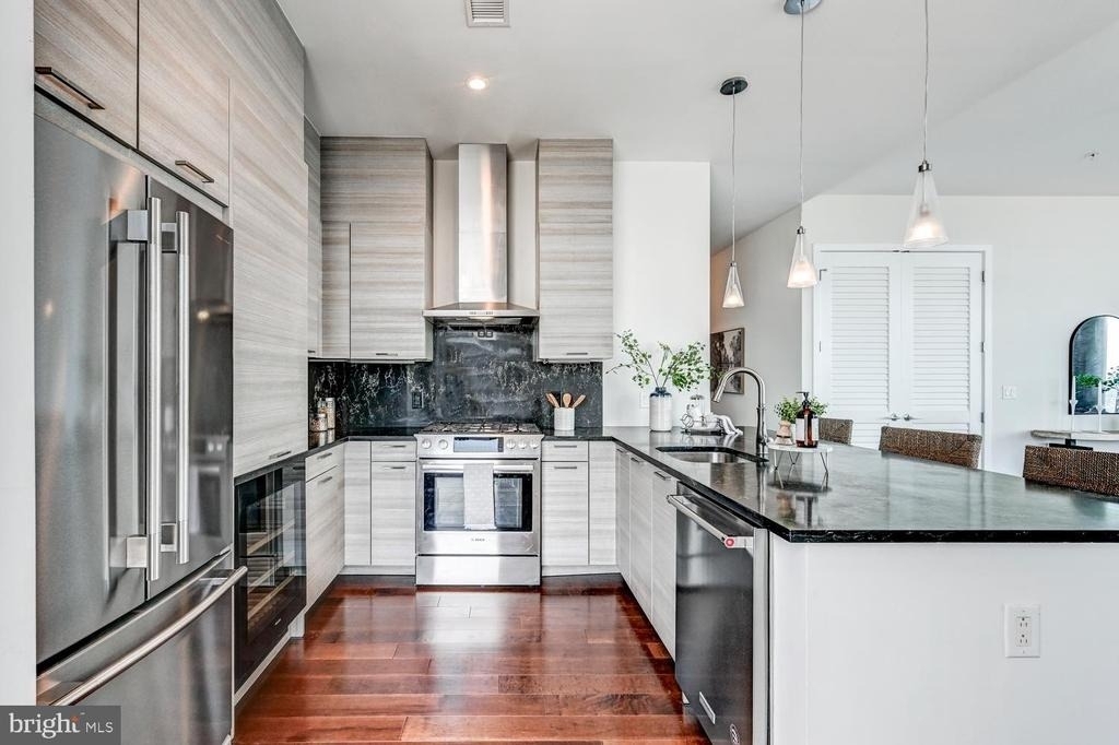 414 Light Street - Photo 12