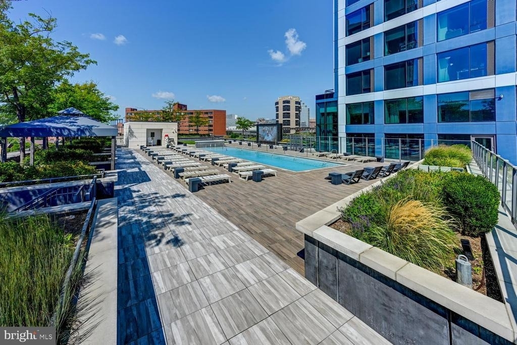 414 Light Street - Photo 37