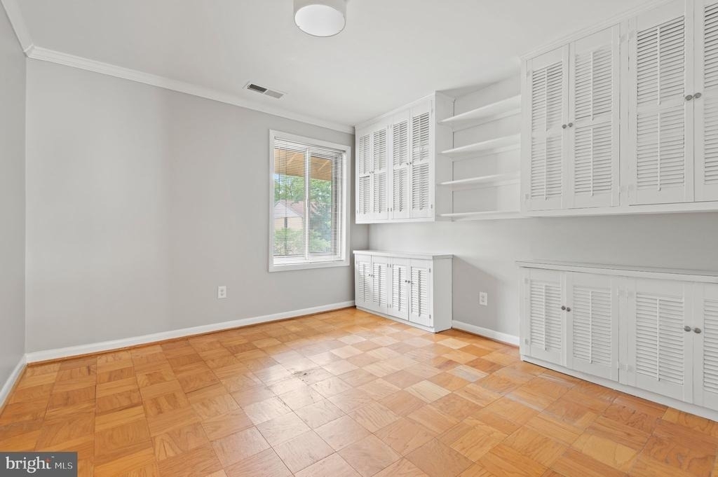 8 Cross Keys Road - Photo 26