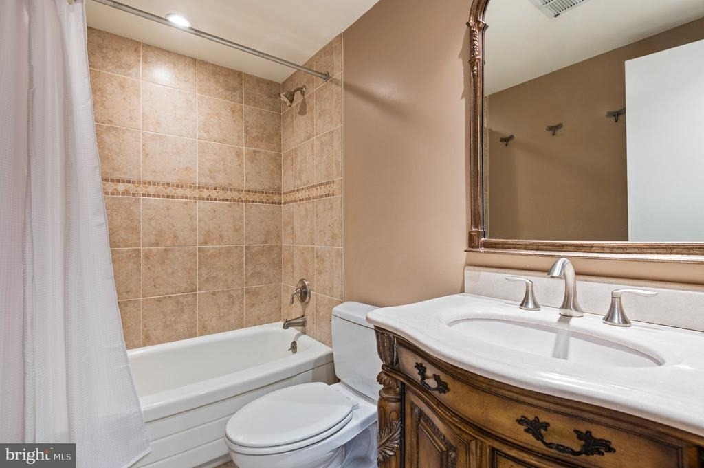 8 Cross Keys Road - Photo 29