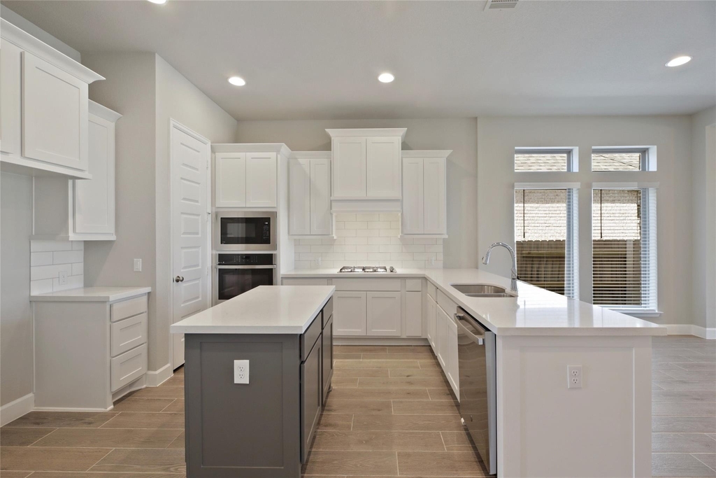 104 Chinaberry Bnd - Photo 6