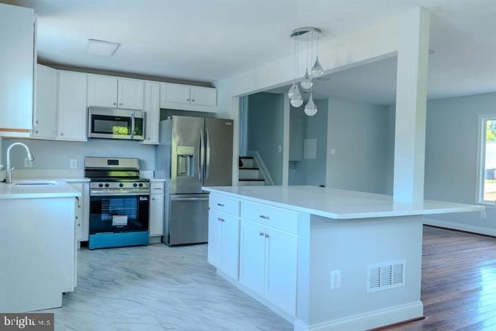 1528 Matthews Town Road - Photo 3