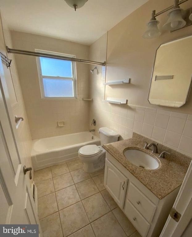 5193 Old Solomons Island Road - Photo 10