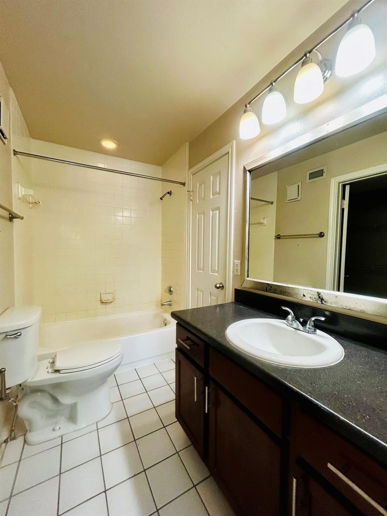 6804 N Capital Of Texas Highway - Photo 13