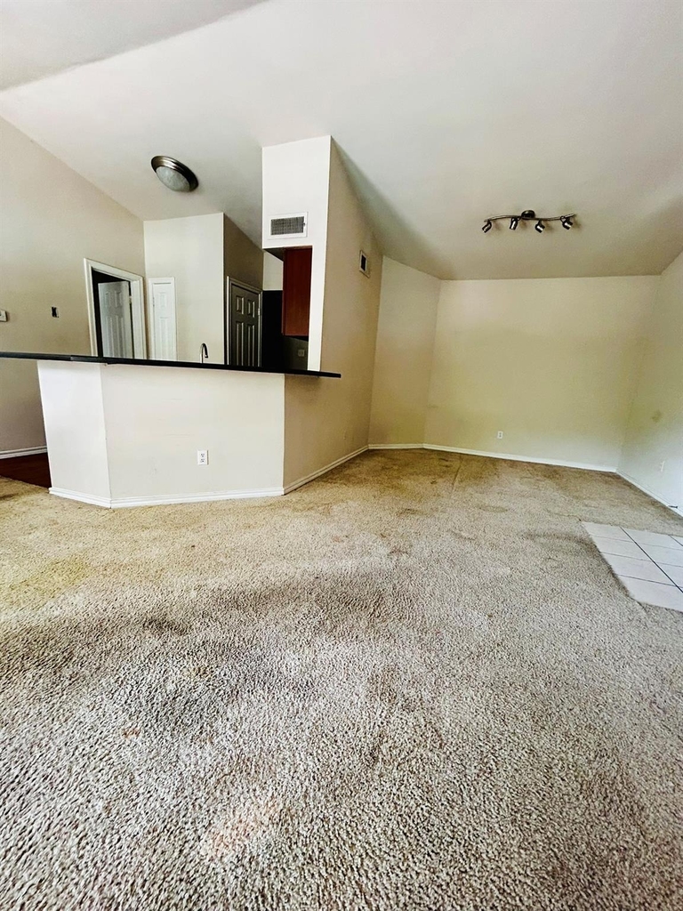 6804 N Capital Of Texas Highway - Photo 4
