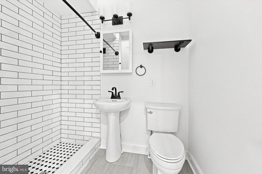 1412 Delaware Avenue - Photo 8