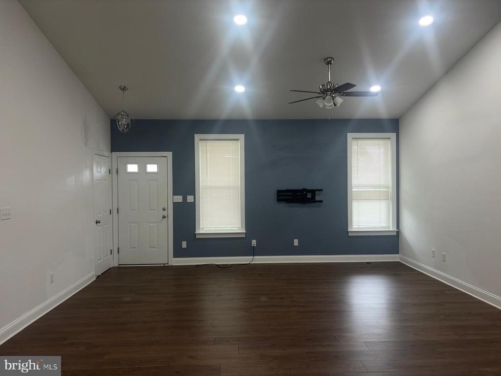 1906 Porter Road - Photo 4