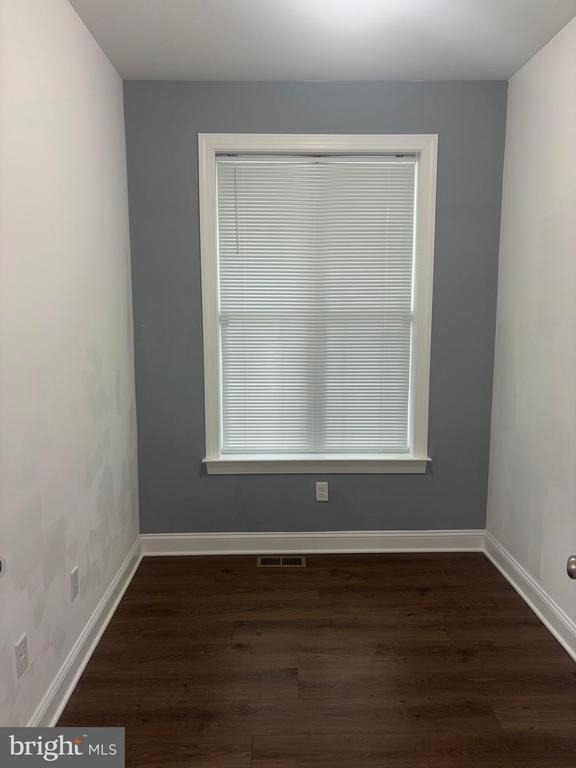 1906 Porter Road - Photo 6