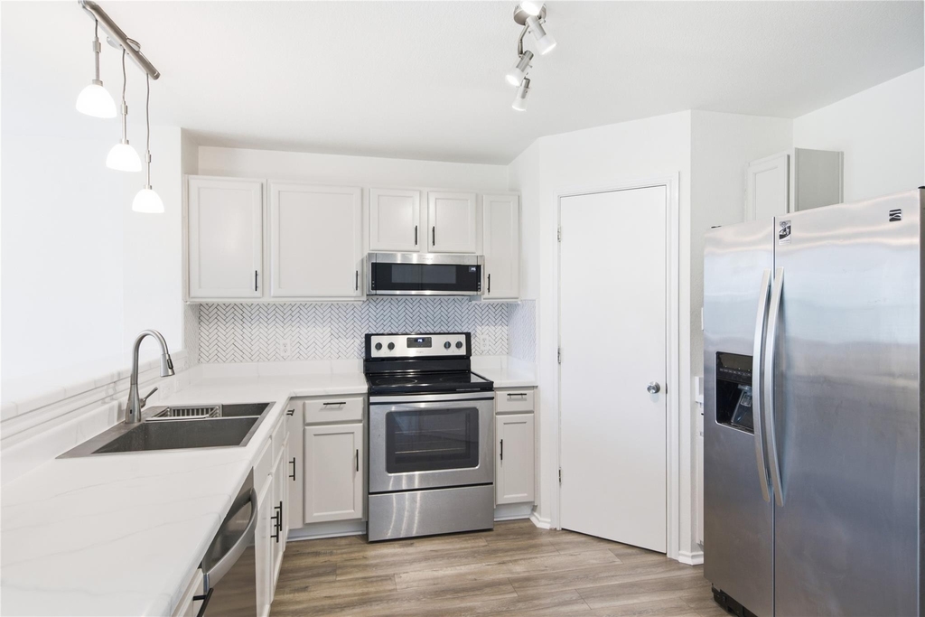 209 Rinehardt St - Photo 20