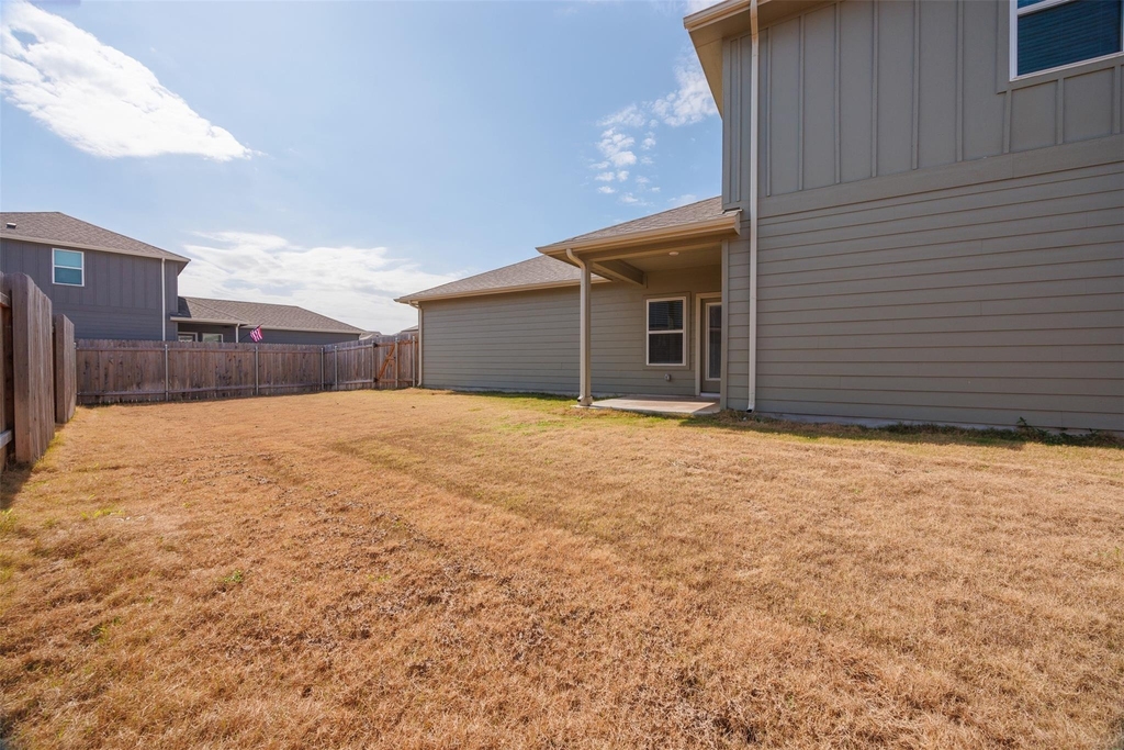 202 Fairmeadow Downs Dr - Photo 14