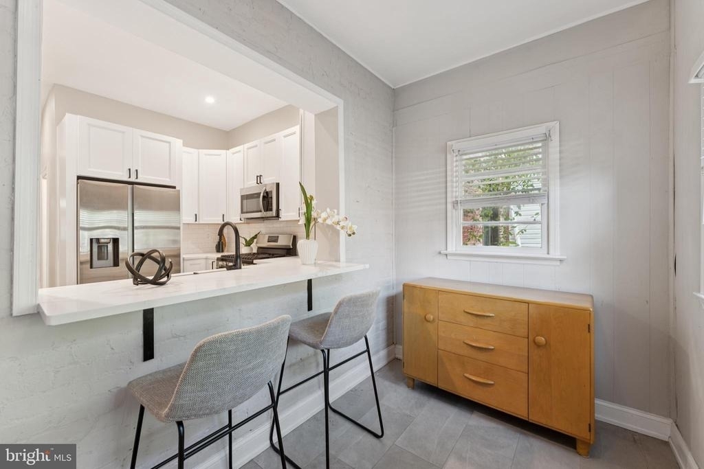 123 U Street Nw - Photo 8
