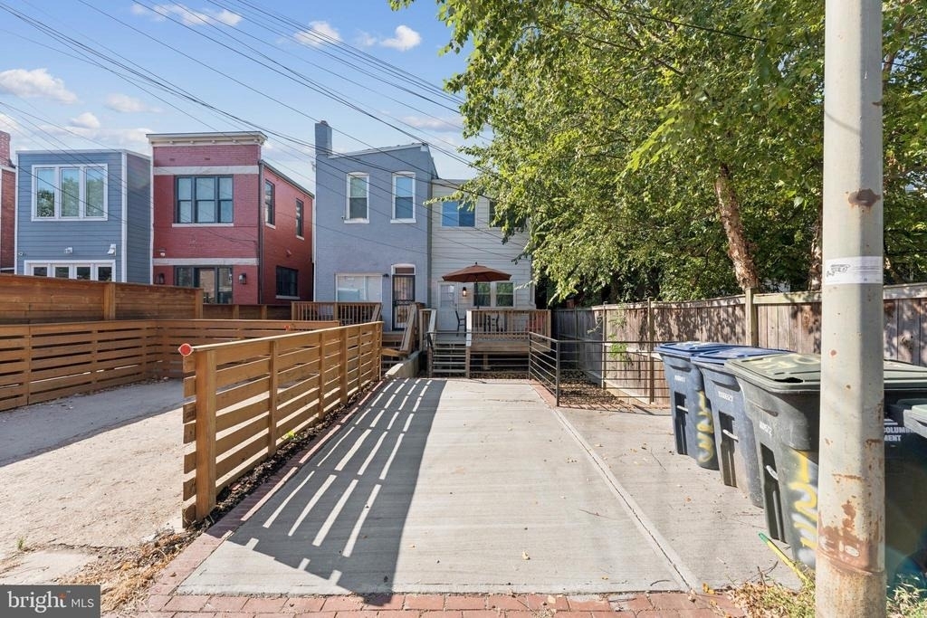 123 U Street Nw - Photo 23