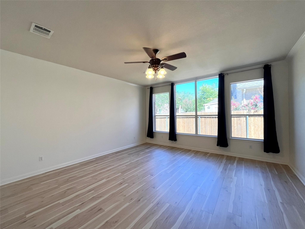 3004 Edgecreek Pl - Photo 9