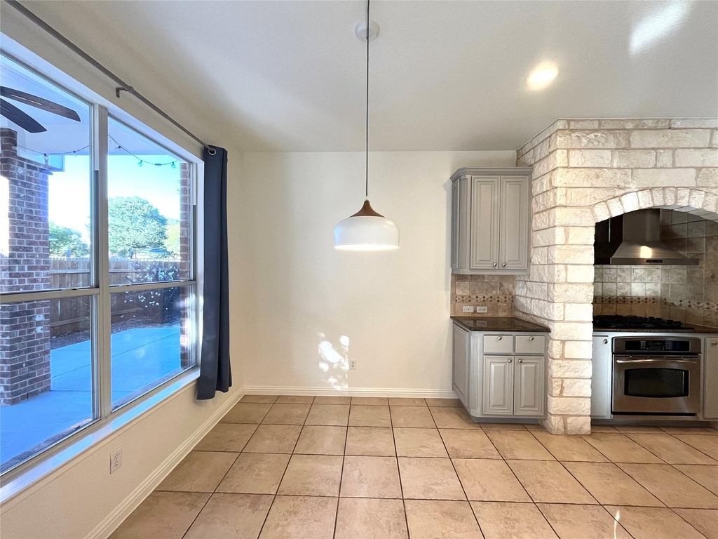 3004 Edgecreek Pl - Photo 6