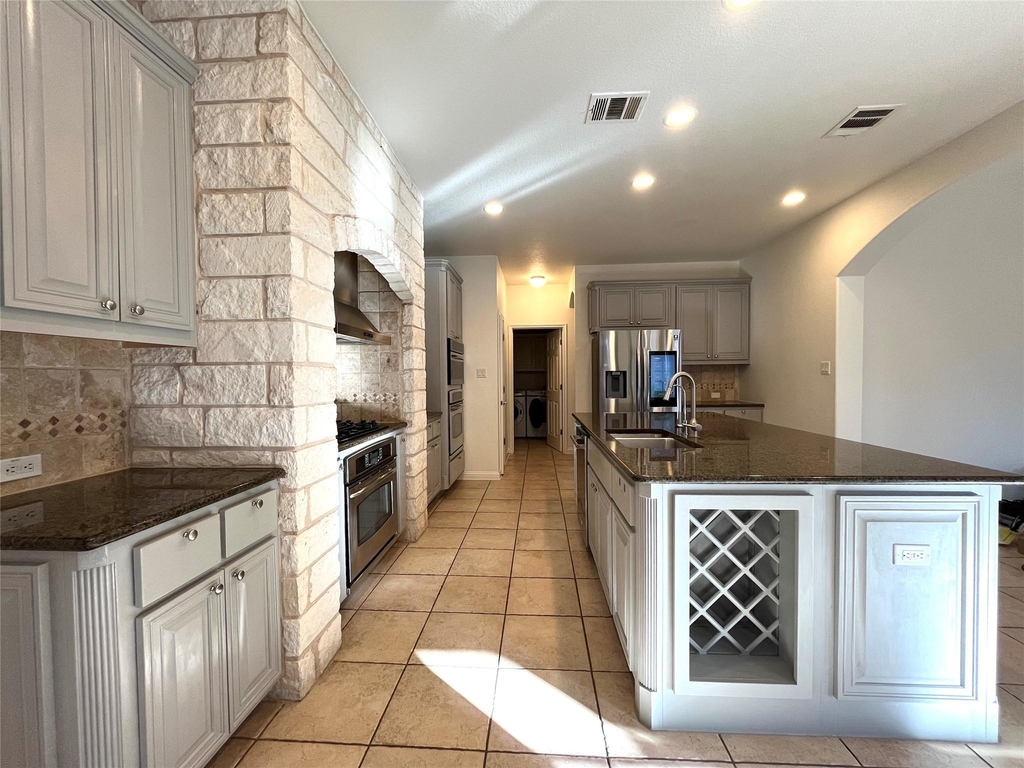 3004 Edgecreek Pl - Photo 7