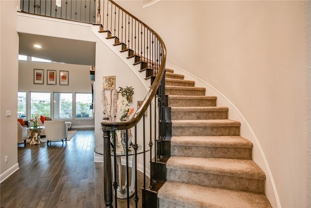 2236 Long Bow Dr - Photo 4