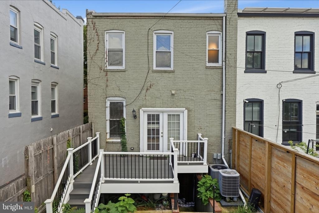 601 Kenyon Street Nw - Photo 26