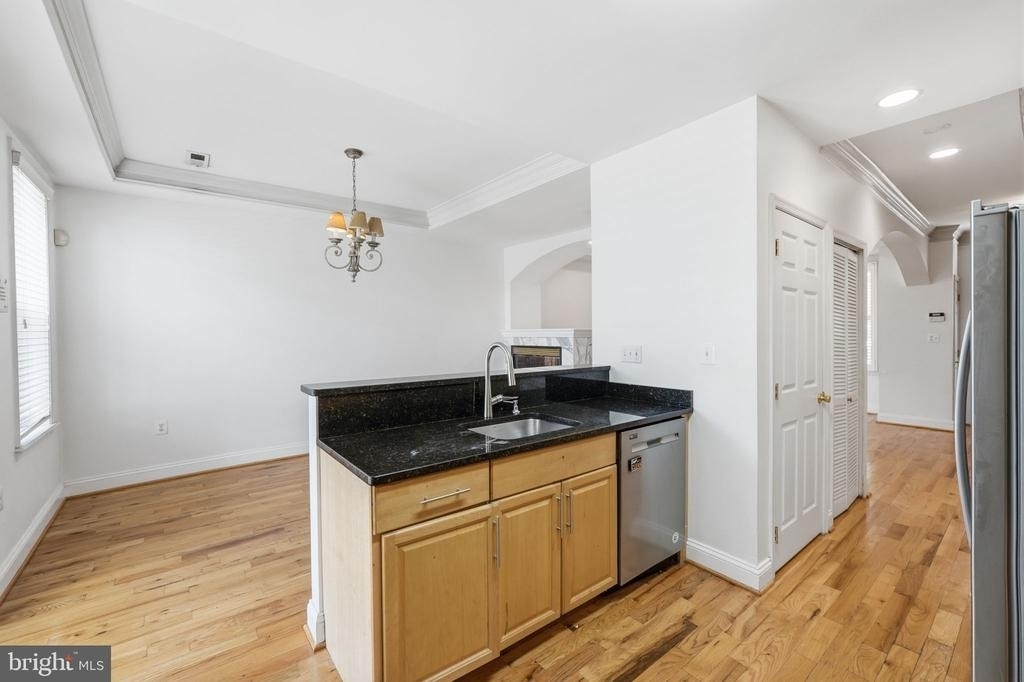601 Kenyon Street Nw - Photo 11