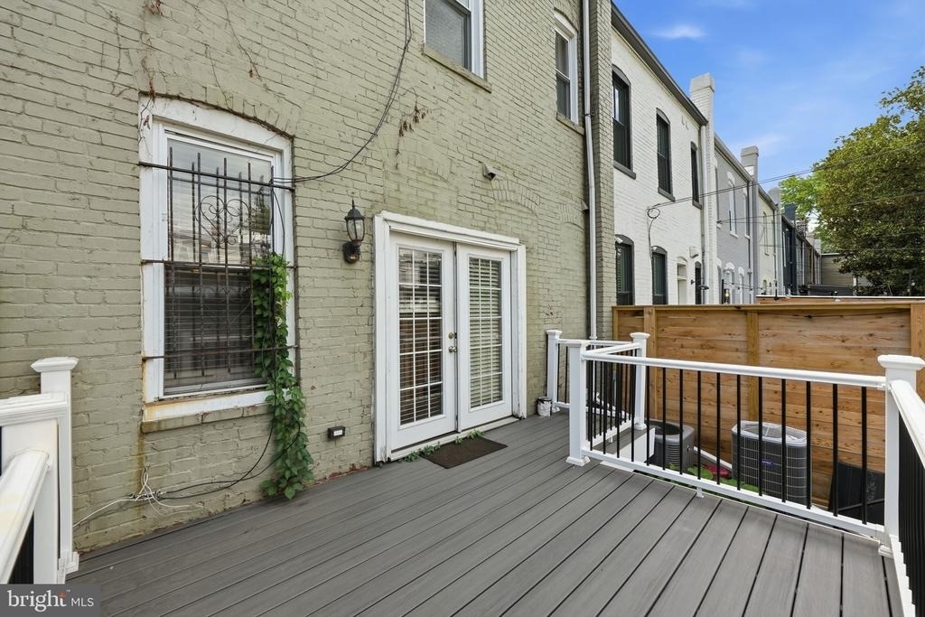 601 Kenyon Street Nw - Photo 14