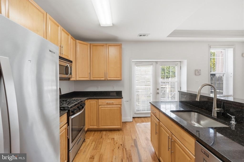 601 Kenyon Street Nw - Photo 10
