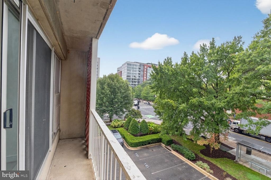800 4th Street Sw - Photo 7