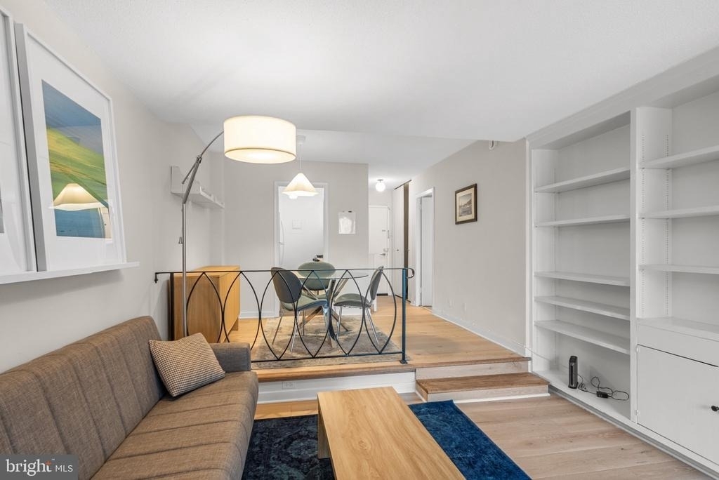 2201 L Street Nw - Photo 12