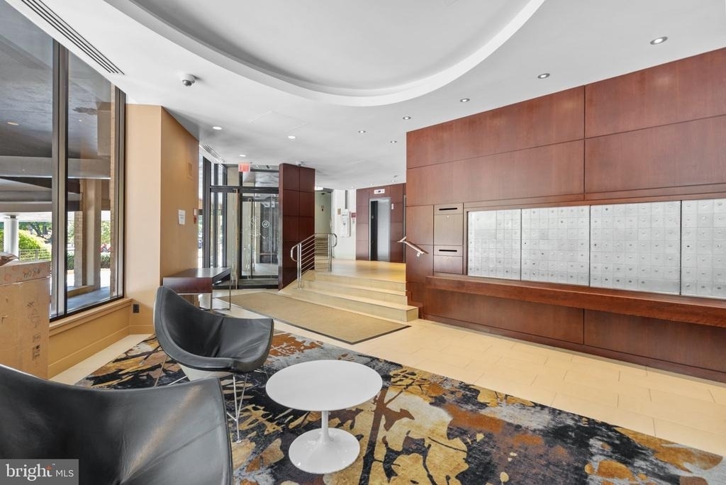 2201 L Street Nw - Photo 4