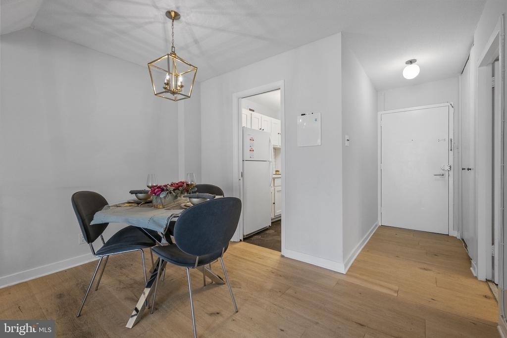 2201 L Street Nw - Photo 9