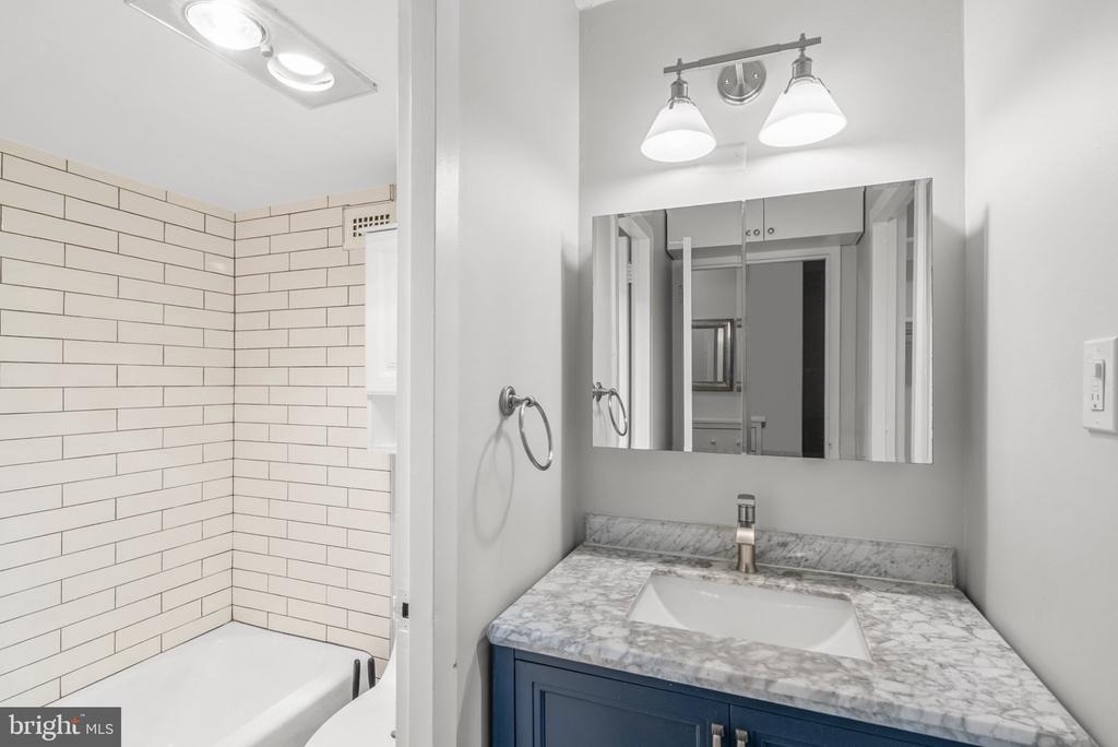 2201 L Street Nw - Photo 21
