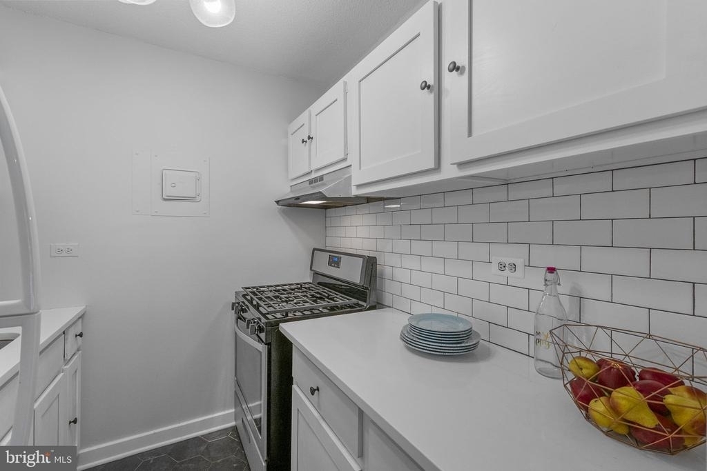 2201 L Street Nw - Photo 17