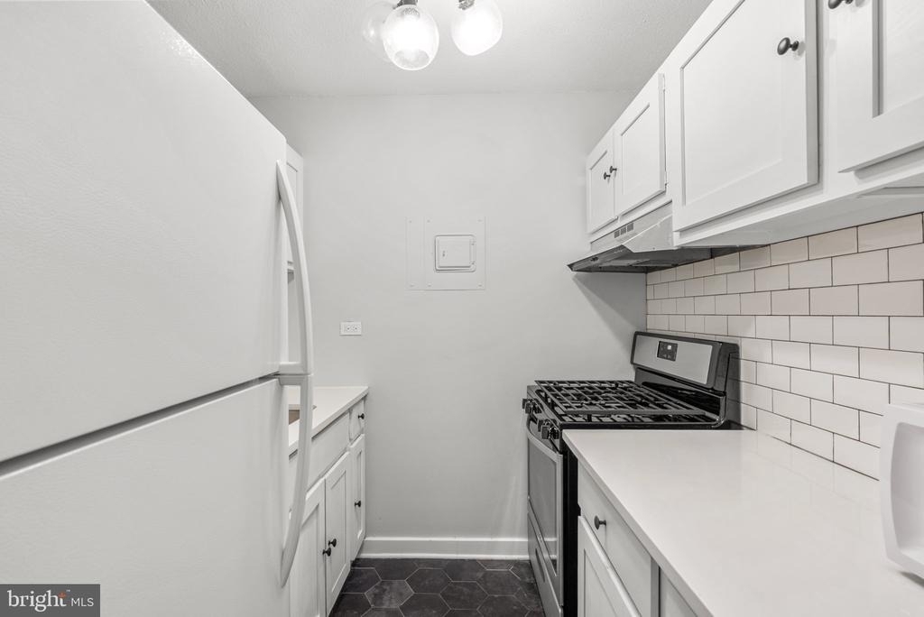 2201 L Street Nw - Photo 16