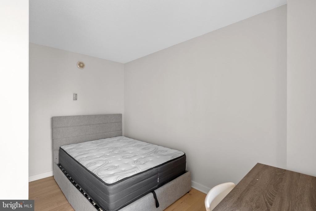2201 L Street Nw - Photo 18
