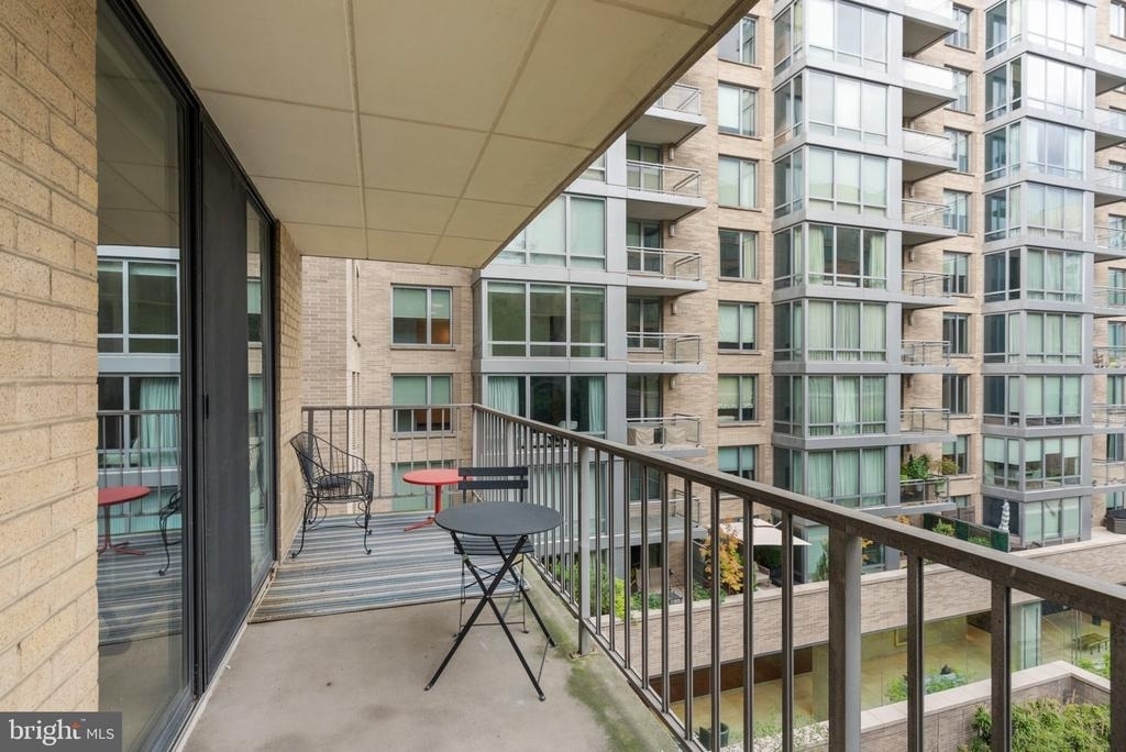 2201 L Street Nw - Photo 23