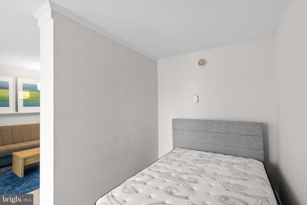 2201 L Street Nw - Photo 19