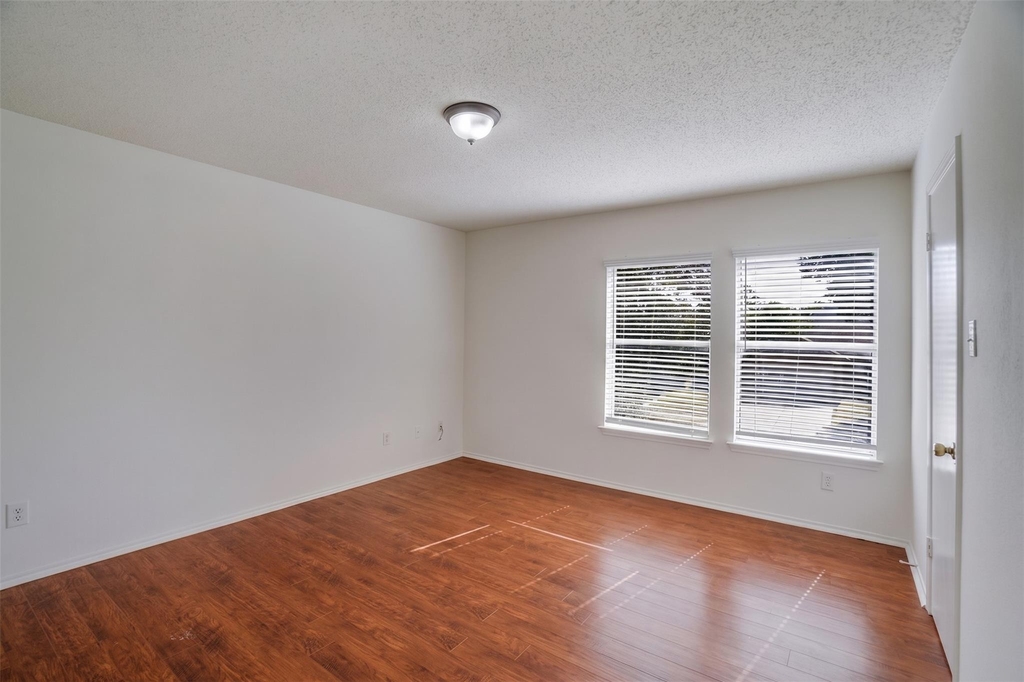 2602 Stapleford Dr - Photo 13
