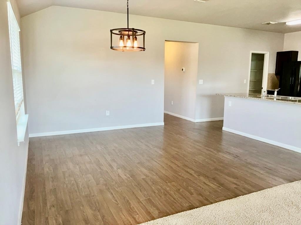 12040 Riparian Rd - Photo 5