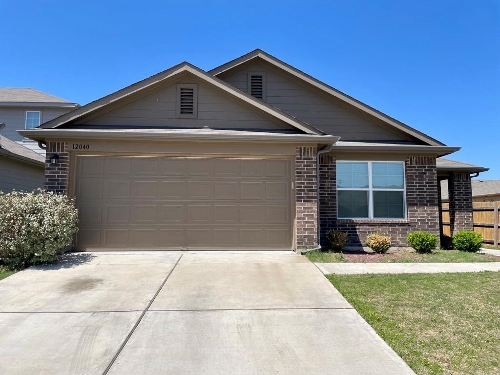 12040 Riparian Rd - Photo 0