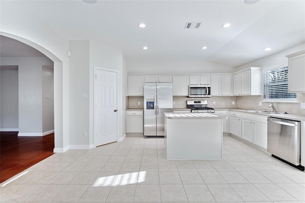 2328 Pearson Way - Photo 37