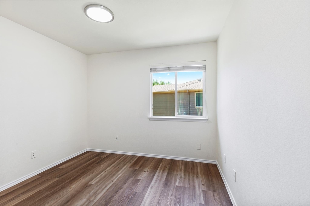 14416 Lewis Carroll Ln - Photo 23