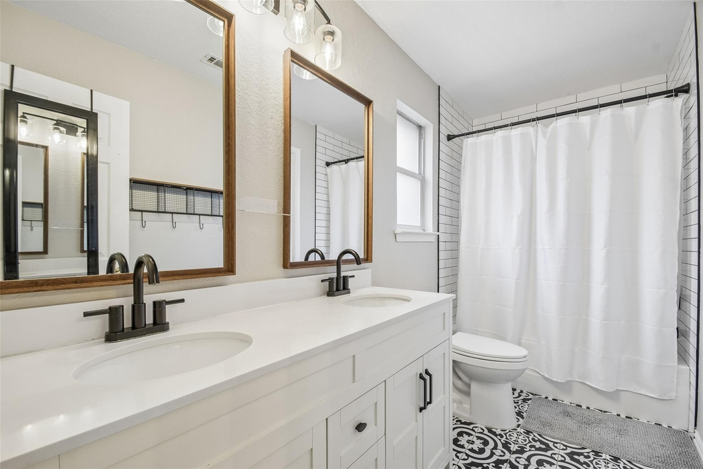 1110 Brashear Ln - Photo 16